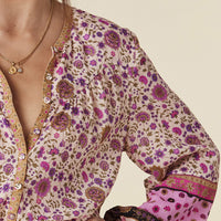 LADY UNTAMED BLOUSE LAVENDER