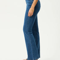 Cassidy Bootcut Jean Authentic Blue