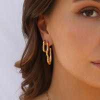 Lolita Wave Earrings Gold