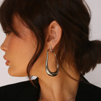 Quinn Hoop Earrings - Silver