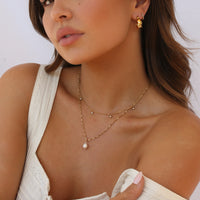 Vera Earrings Gold