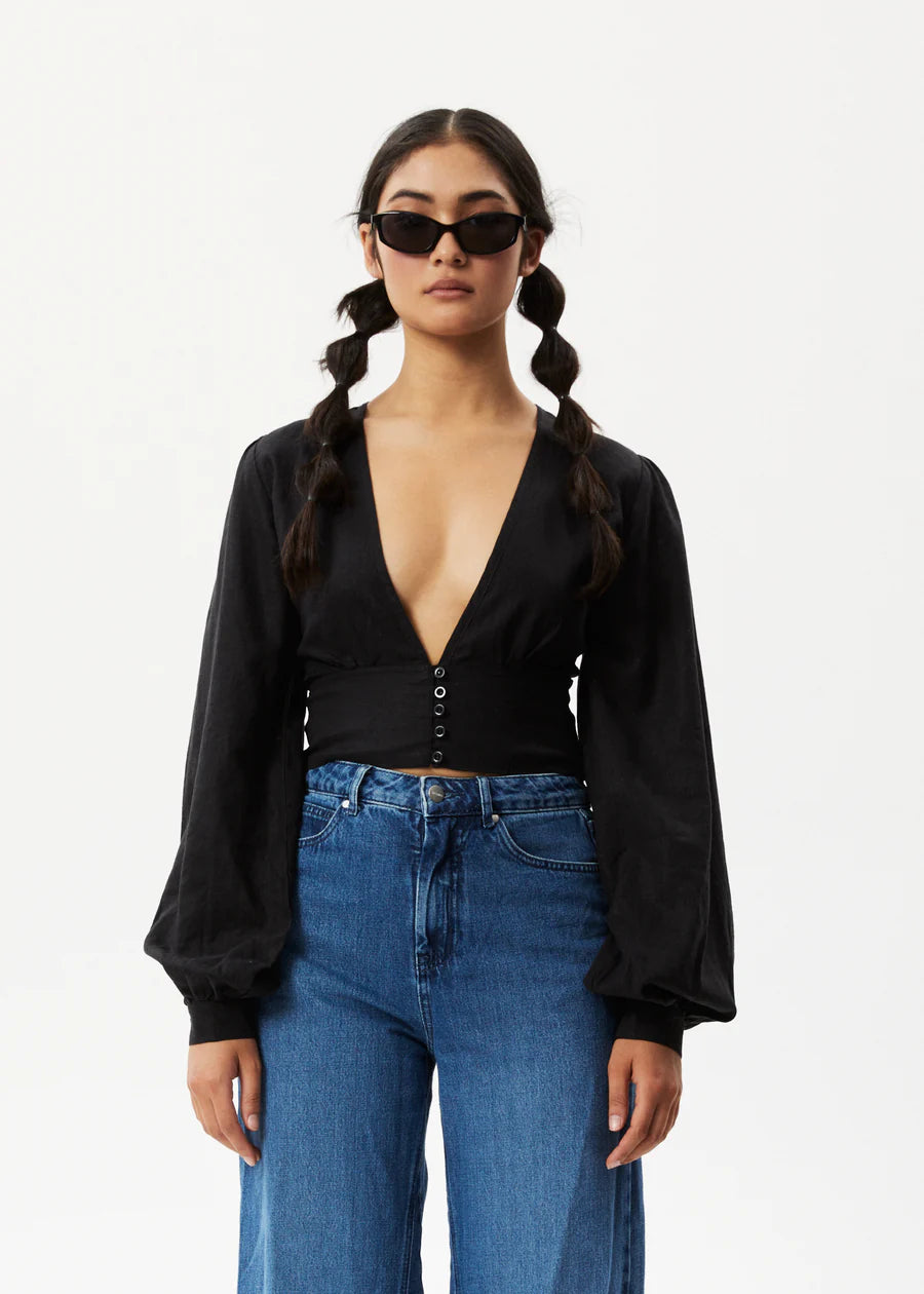 LILO LONG SLEEVE BUTTON UP TOP