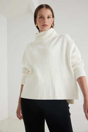 IRIS KNIT SWEATER - CREAM