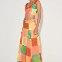 Kindred Full Skirt Paisley Tile