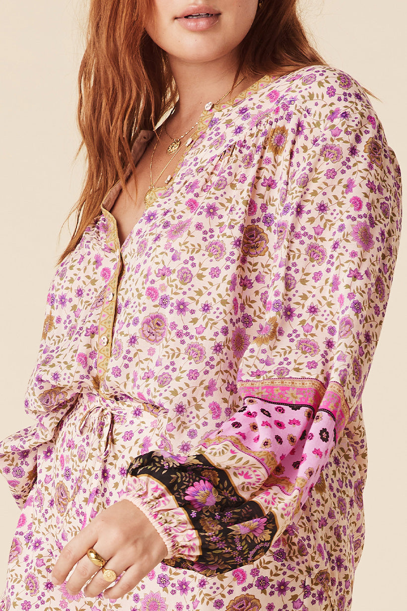 LADY UNTAMED BLOUSE LAVENDER