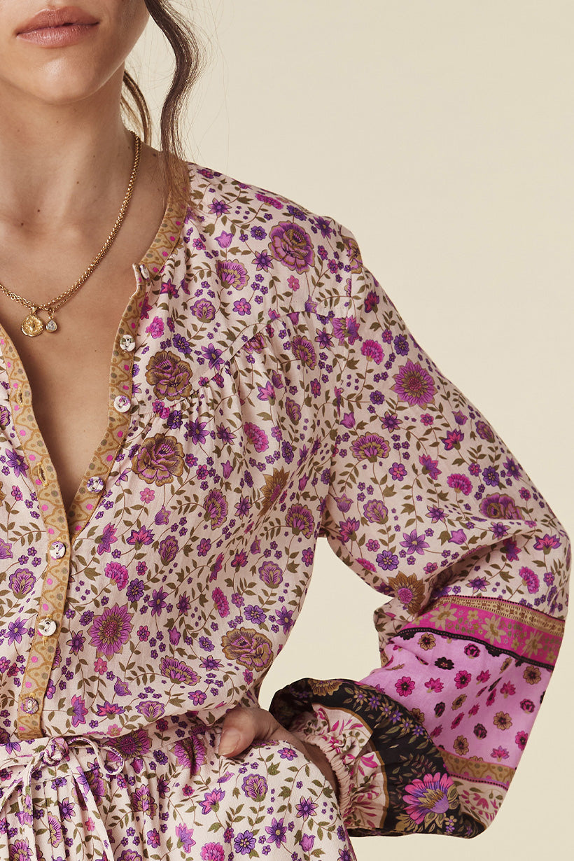 LADY UNTAMED BLOUSE LAVENDER