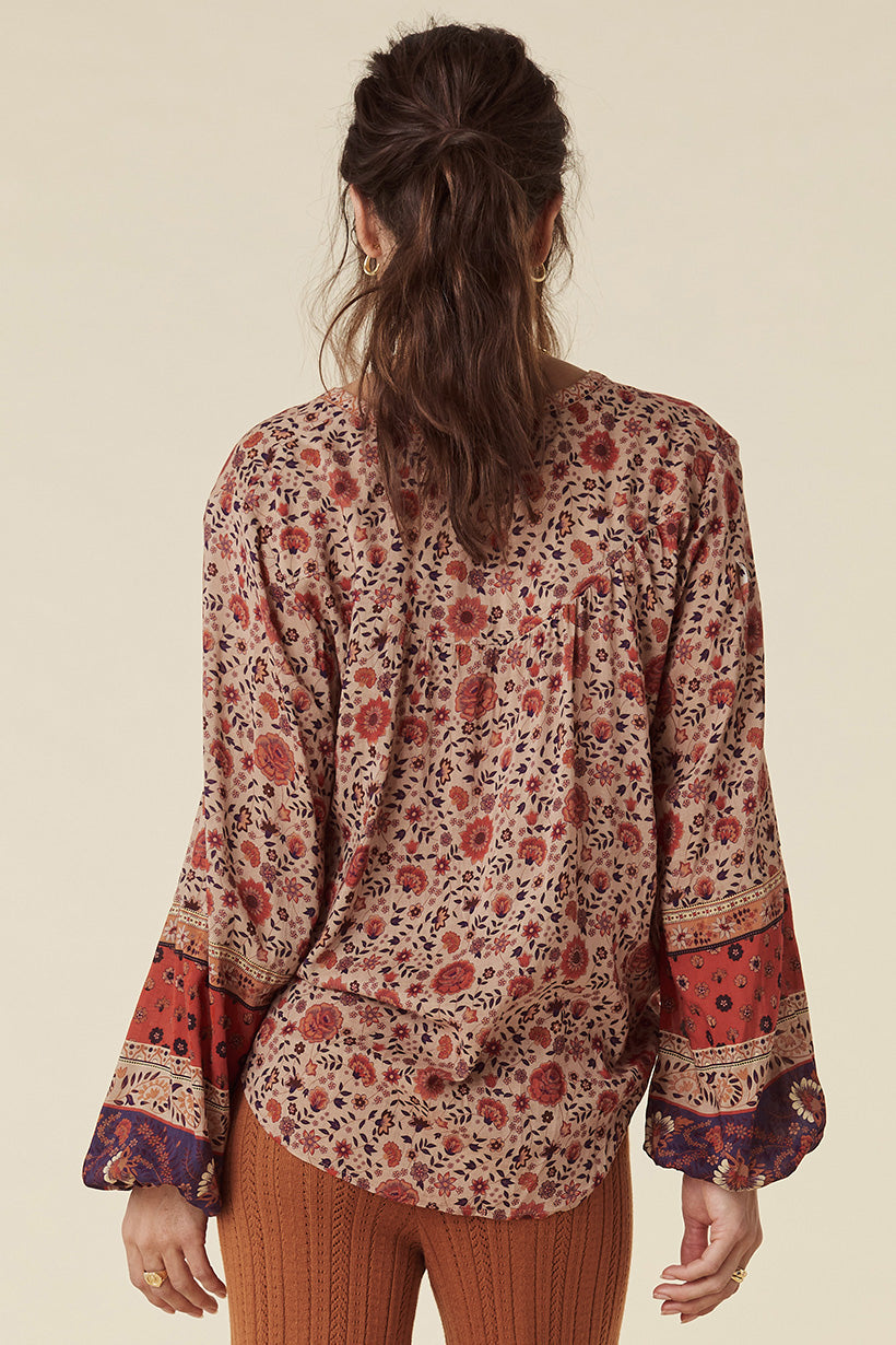 LADY UNTAMED BLOUSE TEA LEAF