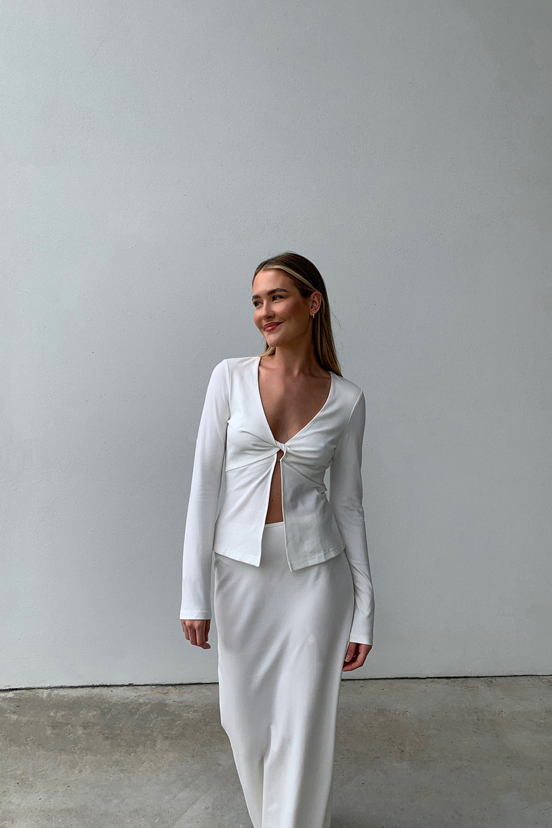 THEO JERSEY TWIST TOP WHITE