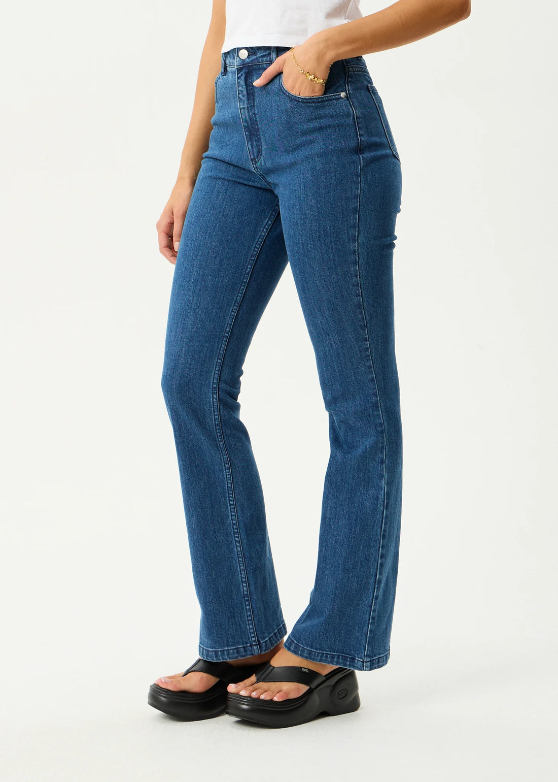 Cassidy Bootcut Jean Authentic Blue
