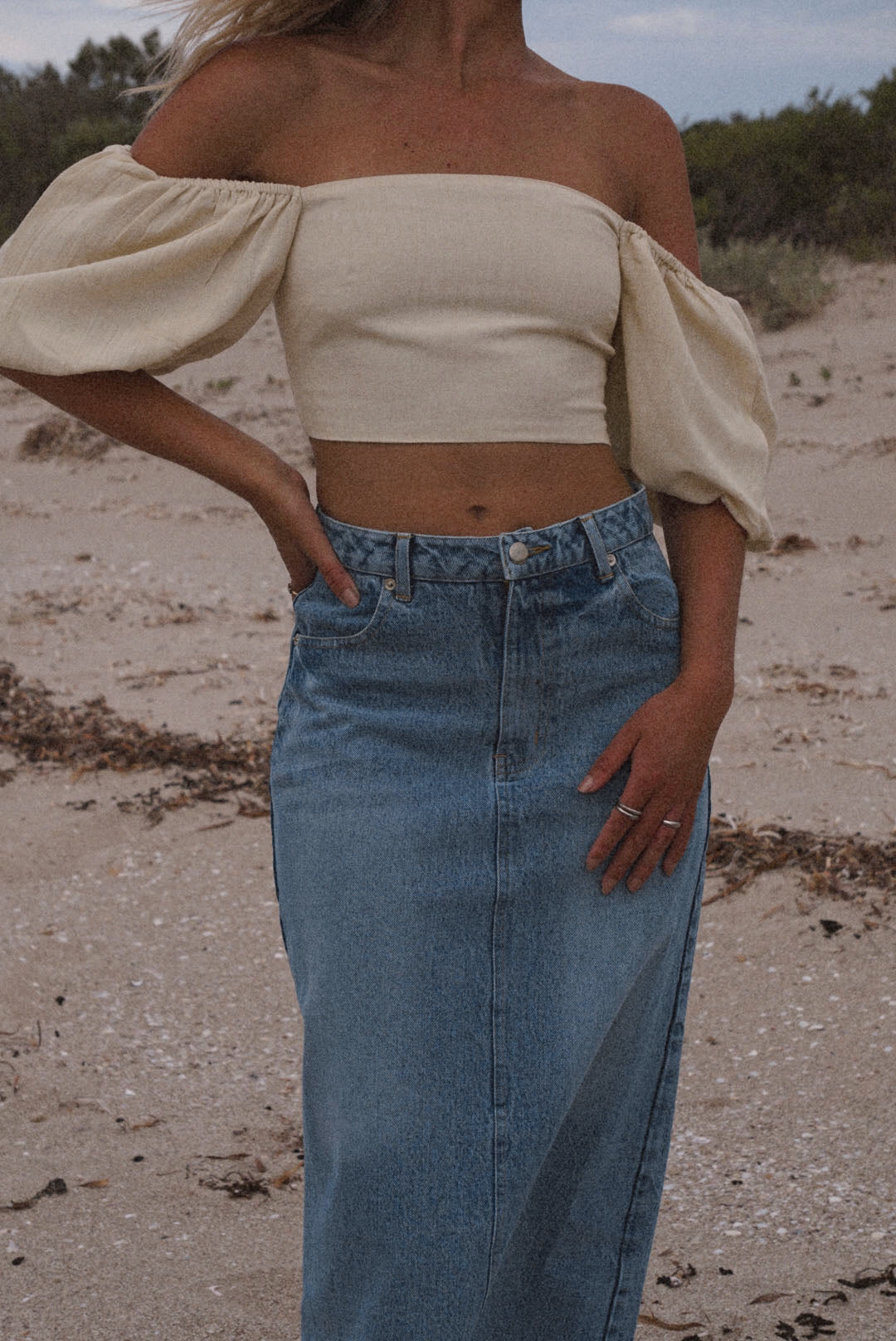 Innes Balloon Sleeve Crop