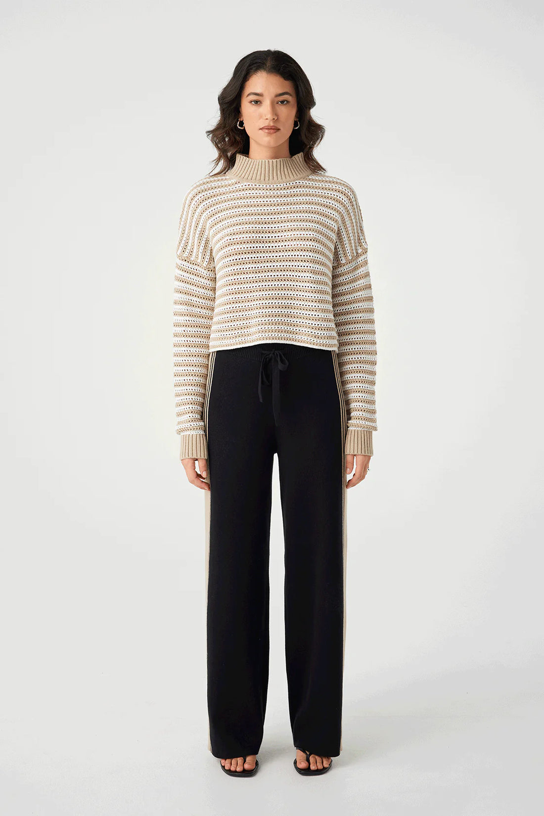 June Cropped Sweater Cream | Taupe