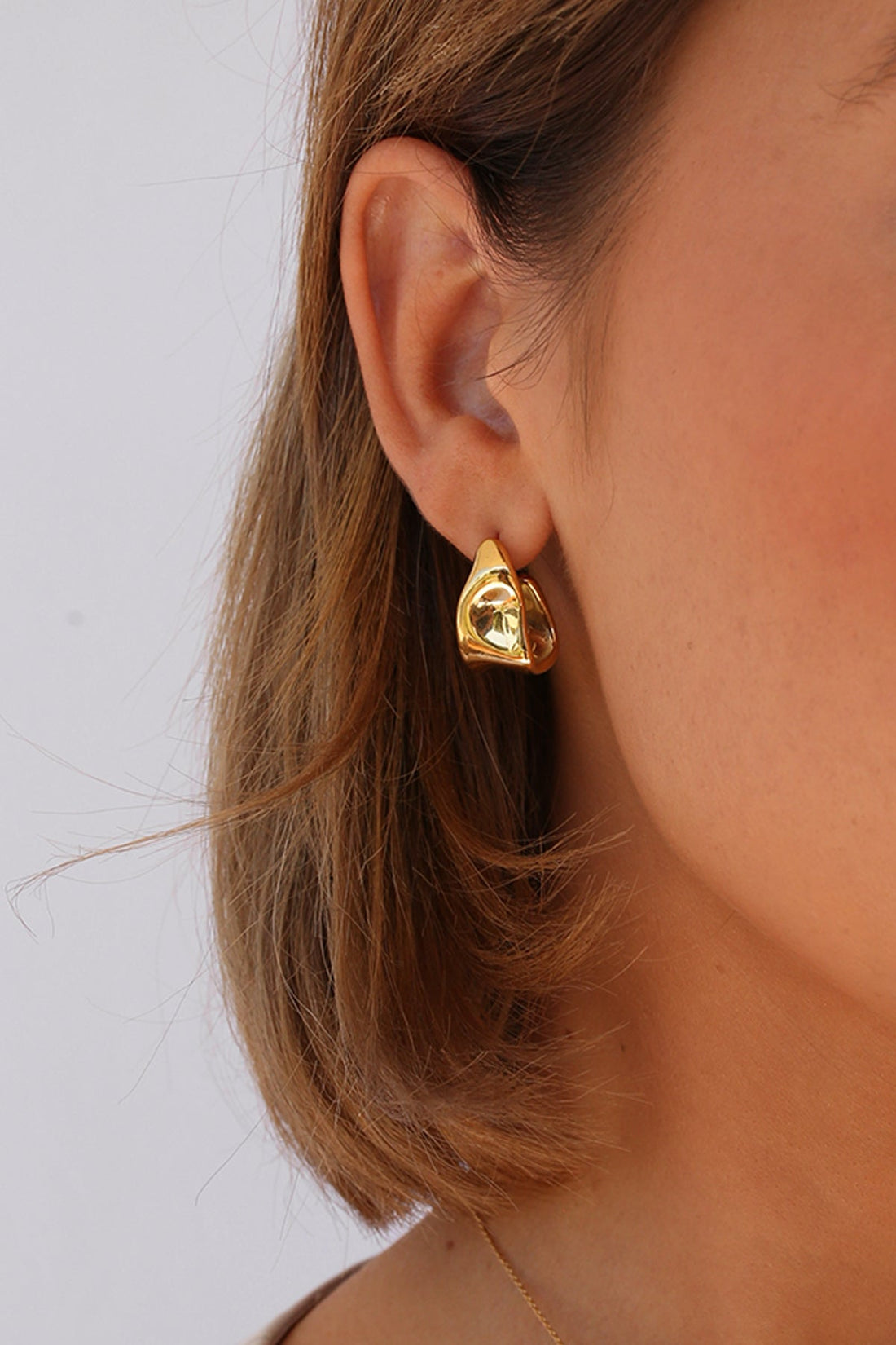 Hugo Earrings in Gold