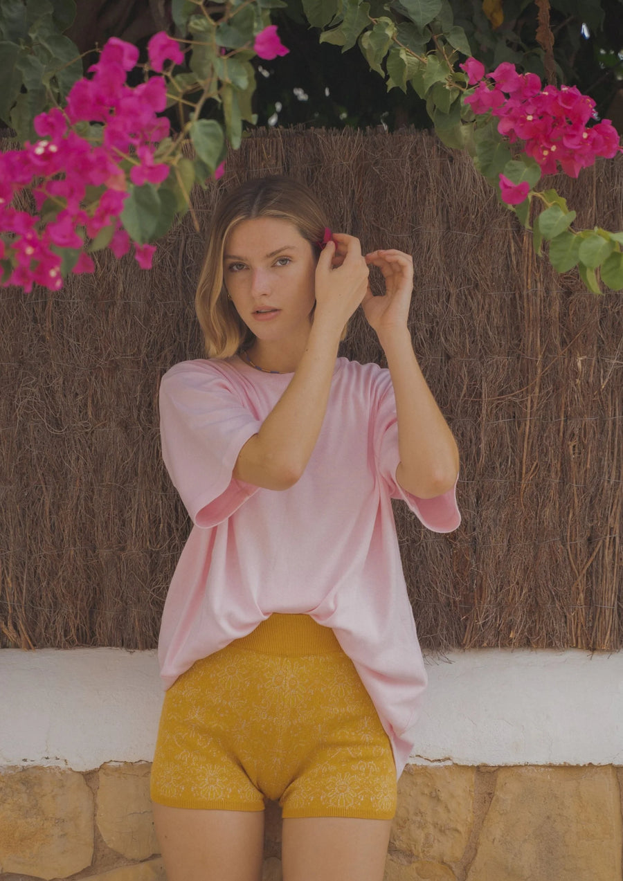 Low Key Logo Tee Pink