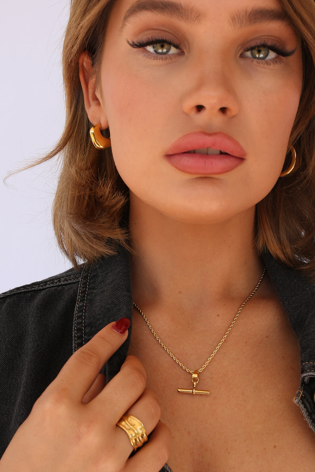 Silo Fob Necklace Gold