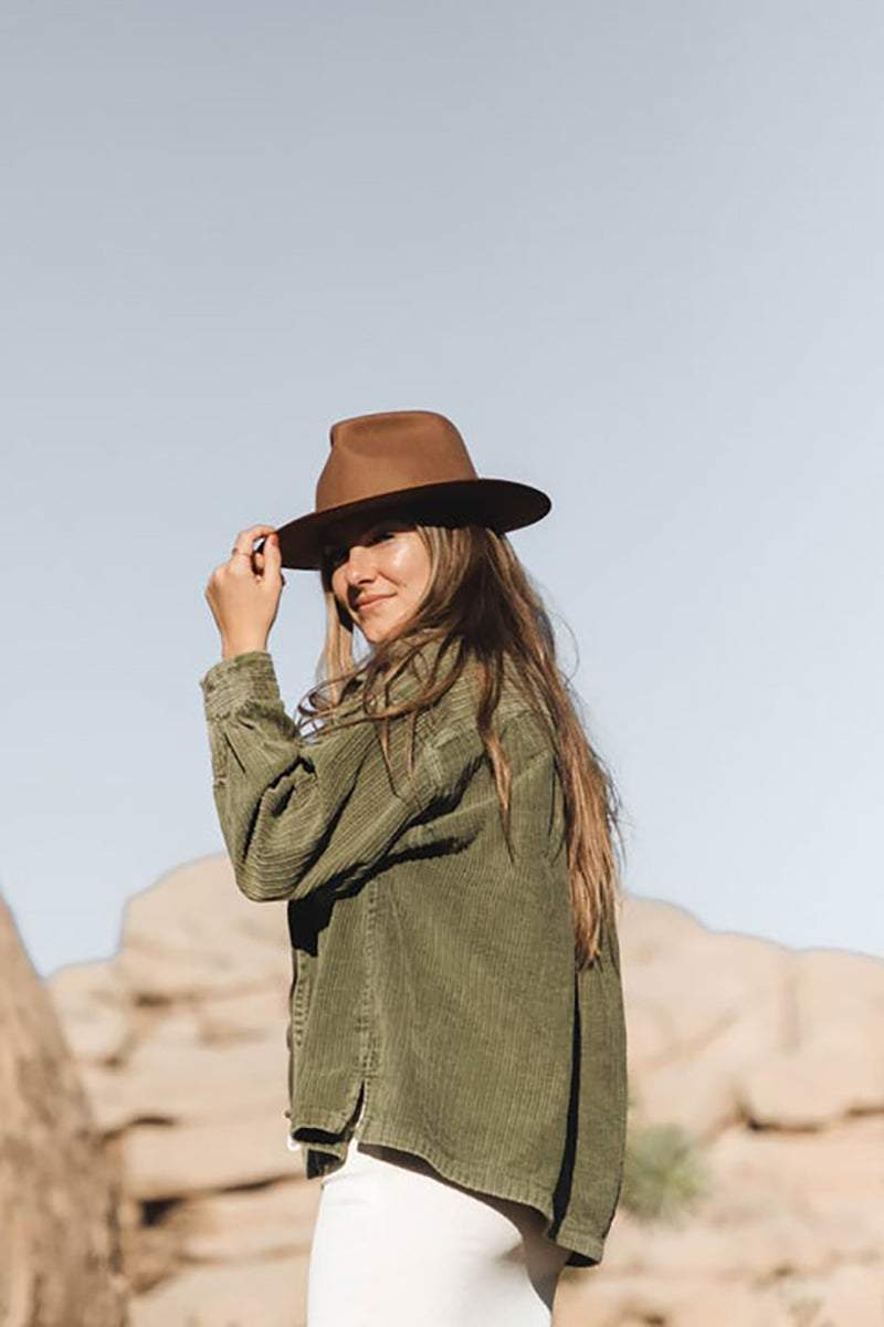 CALLOWAY IN TAN