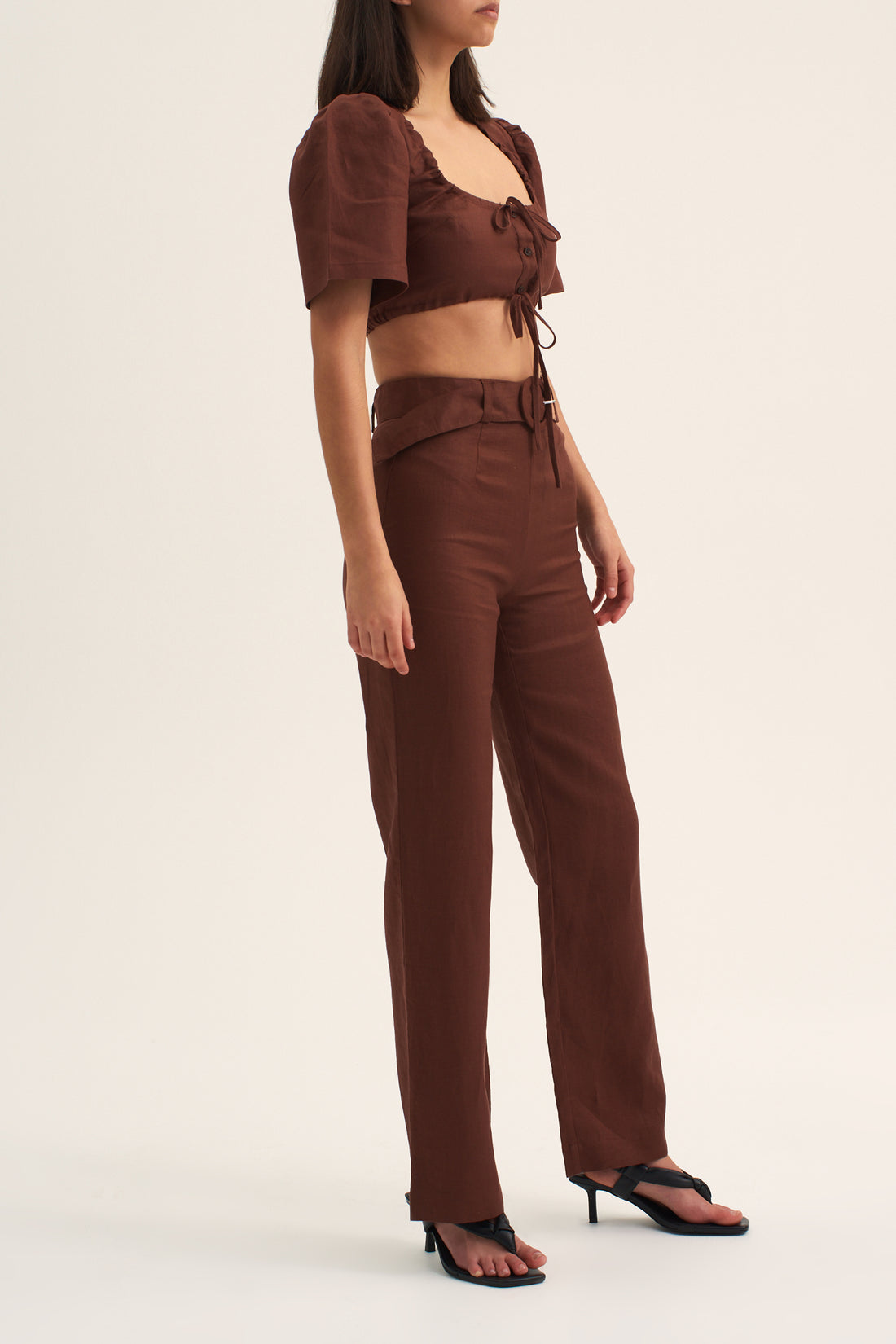 MALAKAI FITTED PANT CHOCOLATE