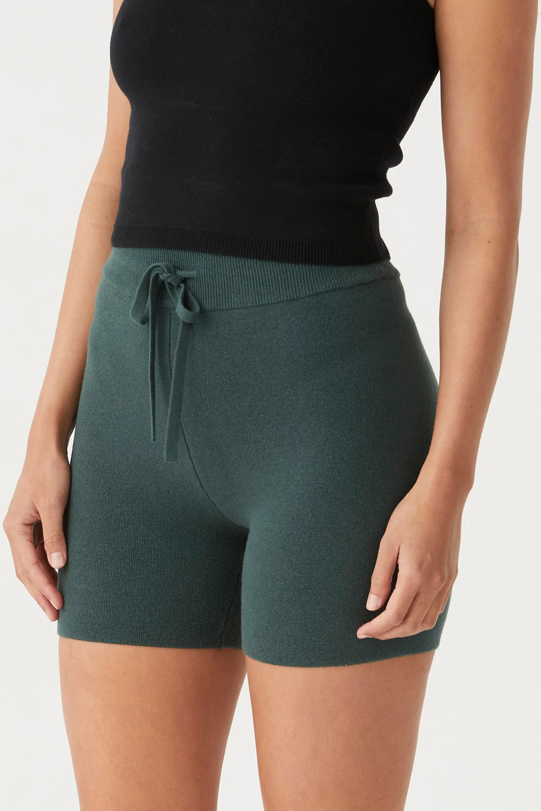 ESTA SHORT FOREST