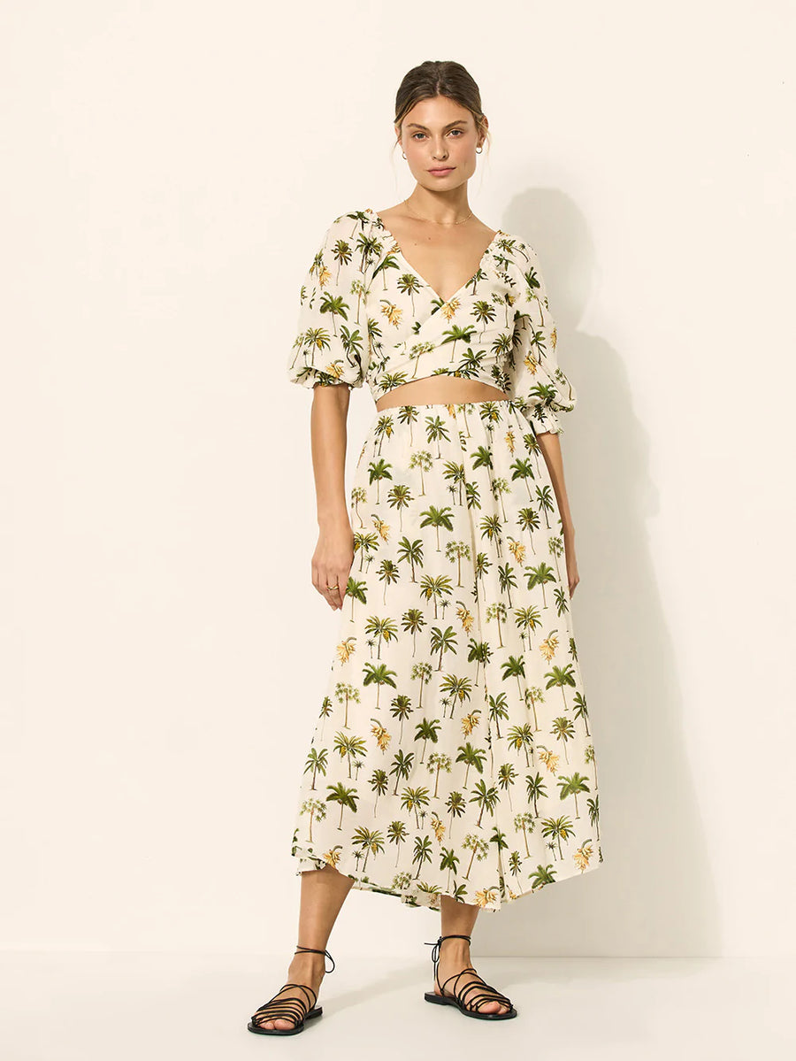 SOLANA TIE FRONT CROP TOP