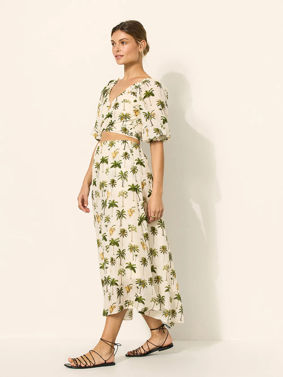 SOLANA TIE FRONT CROP TOP