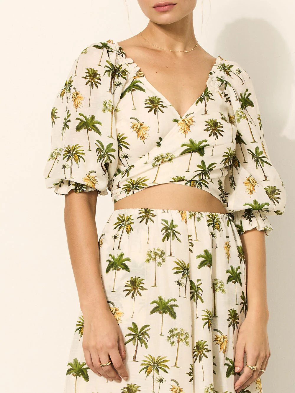 SOLANA TIE FRONT CROP TOP