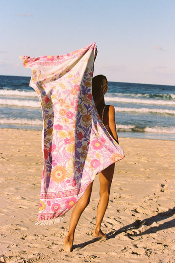 SOPHIA BEACH TOWEL