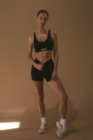 THE SANAA CROP BLACK