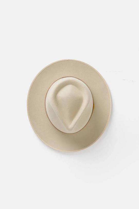 CALLOWAY IN CREAM